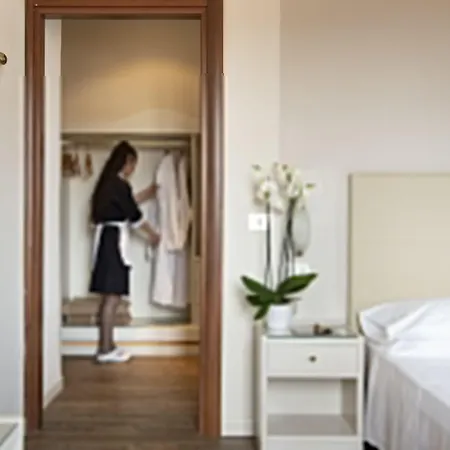 Ariston & Hotell