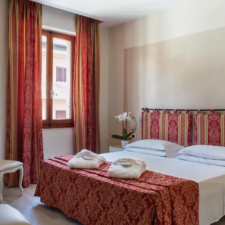 Ariston & Hotel 4*