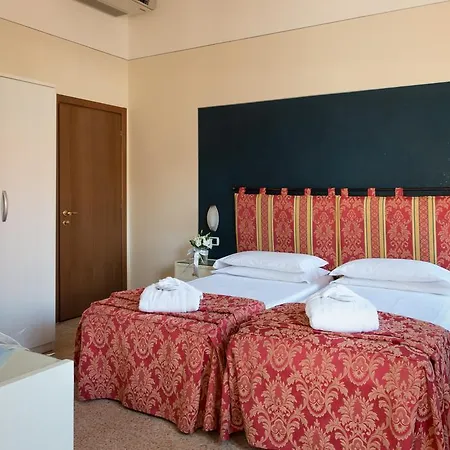 Ariston & Hotel 4*